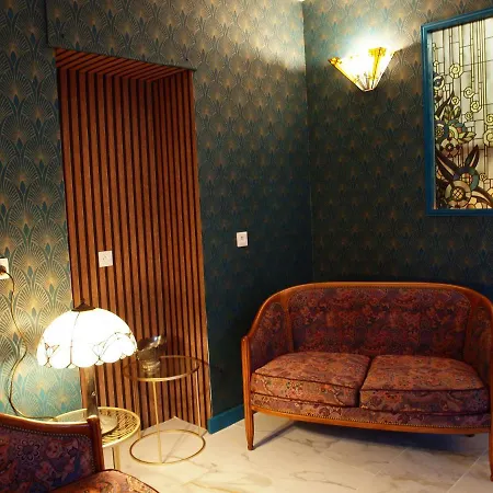 De L'ecluse - La Cote De L'or شقة